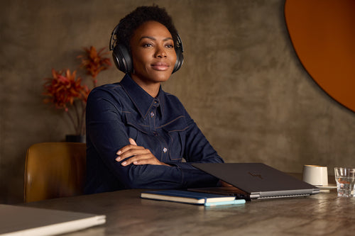Poly VOY SR 80 -M USB-C HS +USB-C/A