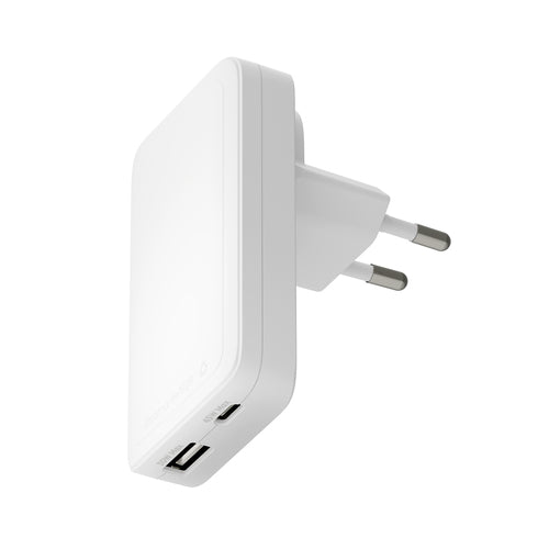 B2C USB-C 45W+A 30W Slim Charger